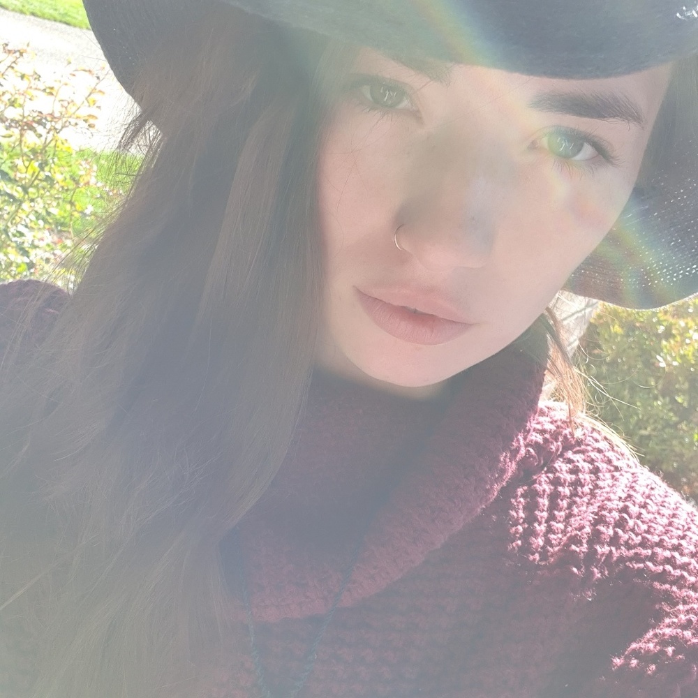 Meet your Posher, Marica